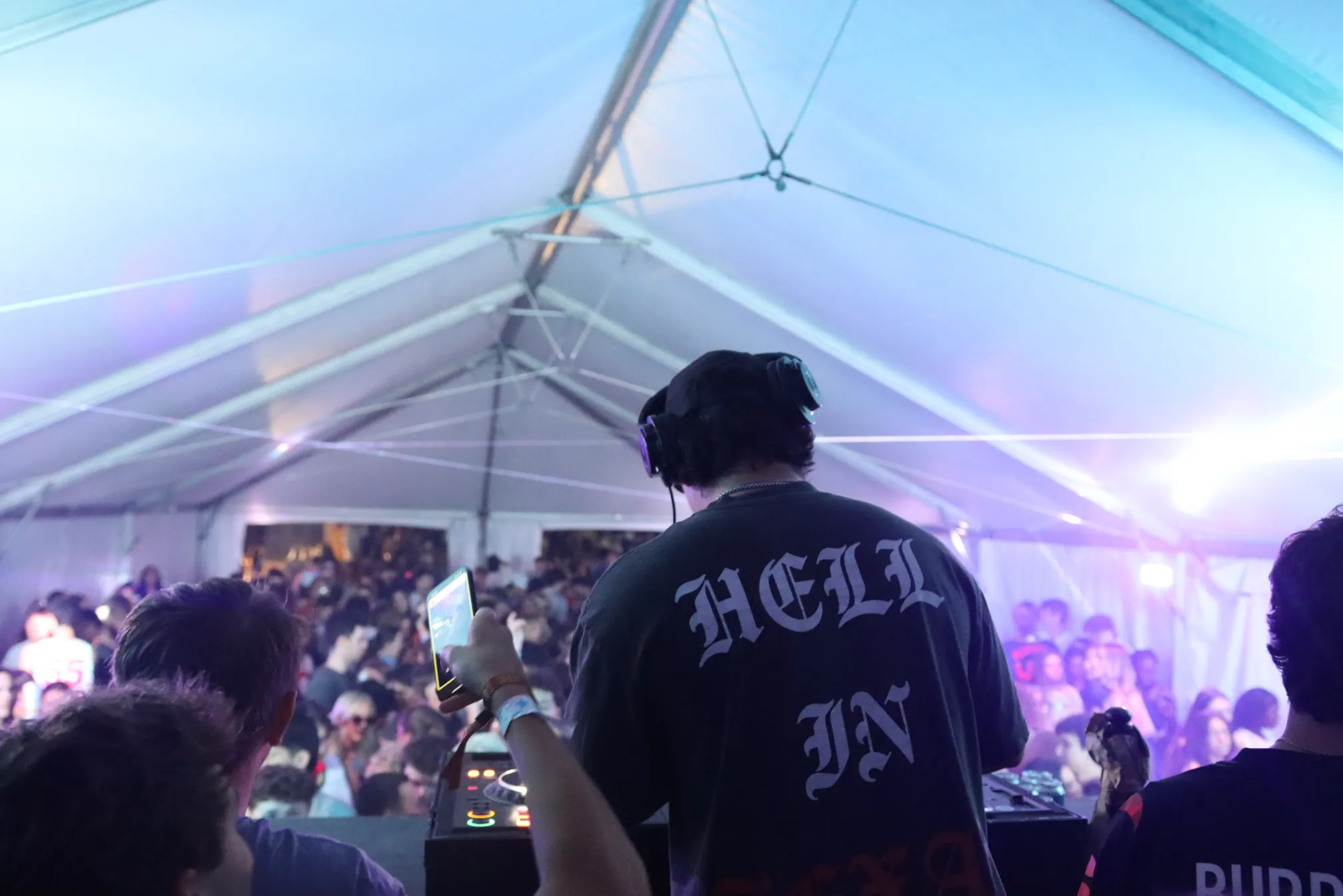 DJ Cuatro