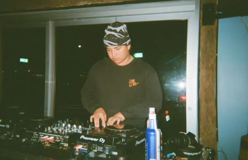 DJ Cuatro gallery 3
