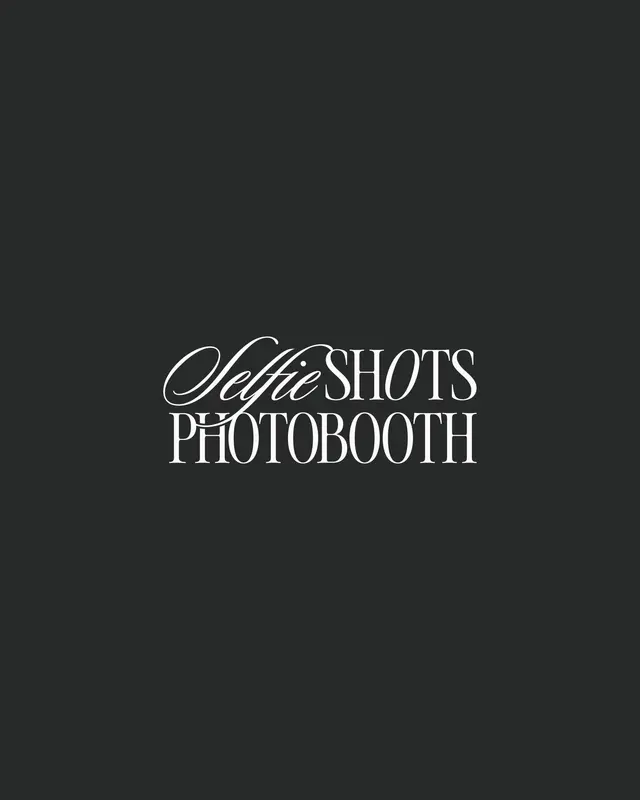 Selfie Shots Photo Booth