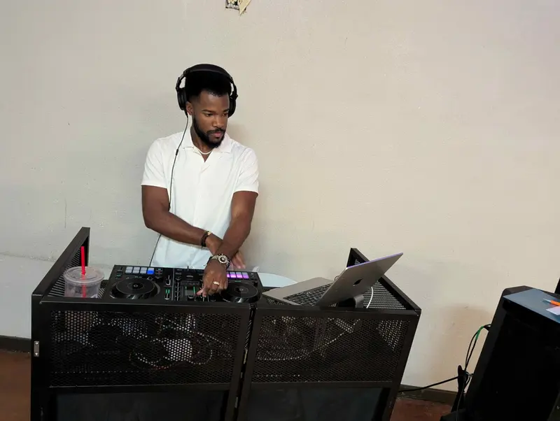 DJ TLynn gallery 2