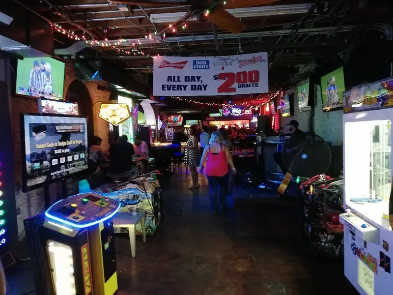 Recess Arcade Bar