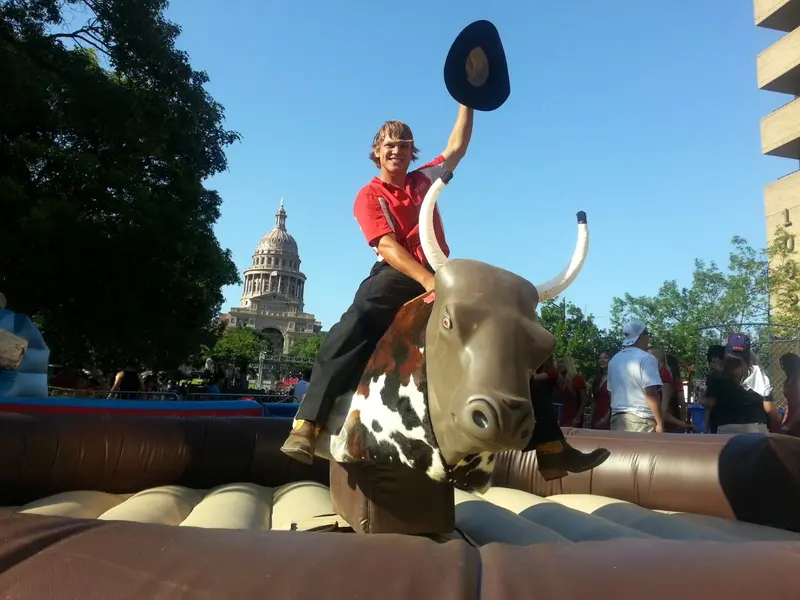 Texan Mechanical Bull gallery 4